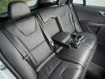 Volvo V60 2013 года (UK)